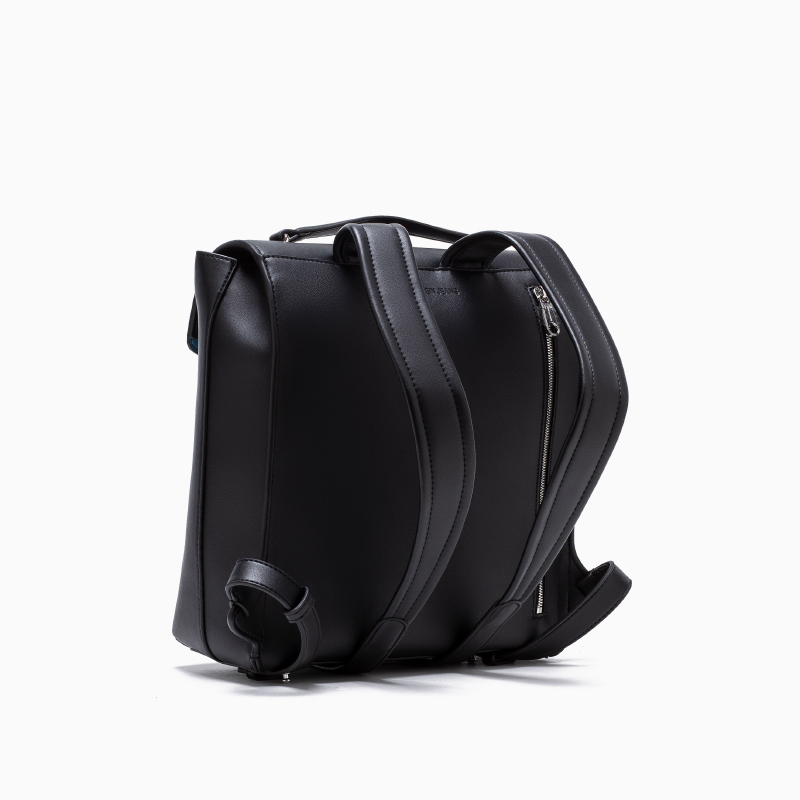 calvin klein 双肩背提包