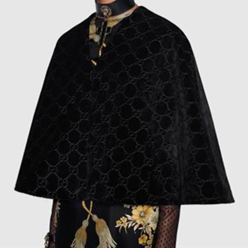 gucci 19秋冬女士gg天鹅绒斗篷 555210 3gc34 10001周左右发货