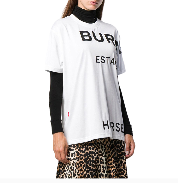 com 宽松版型棉质 t 恤衫,焕新装饰品牌时装秀 horseferry 印花, 以及