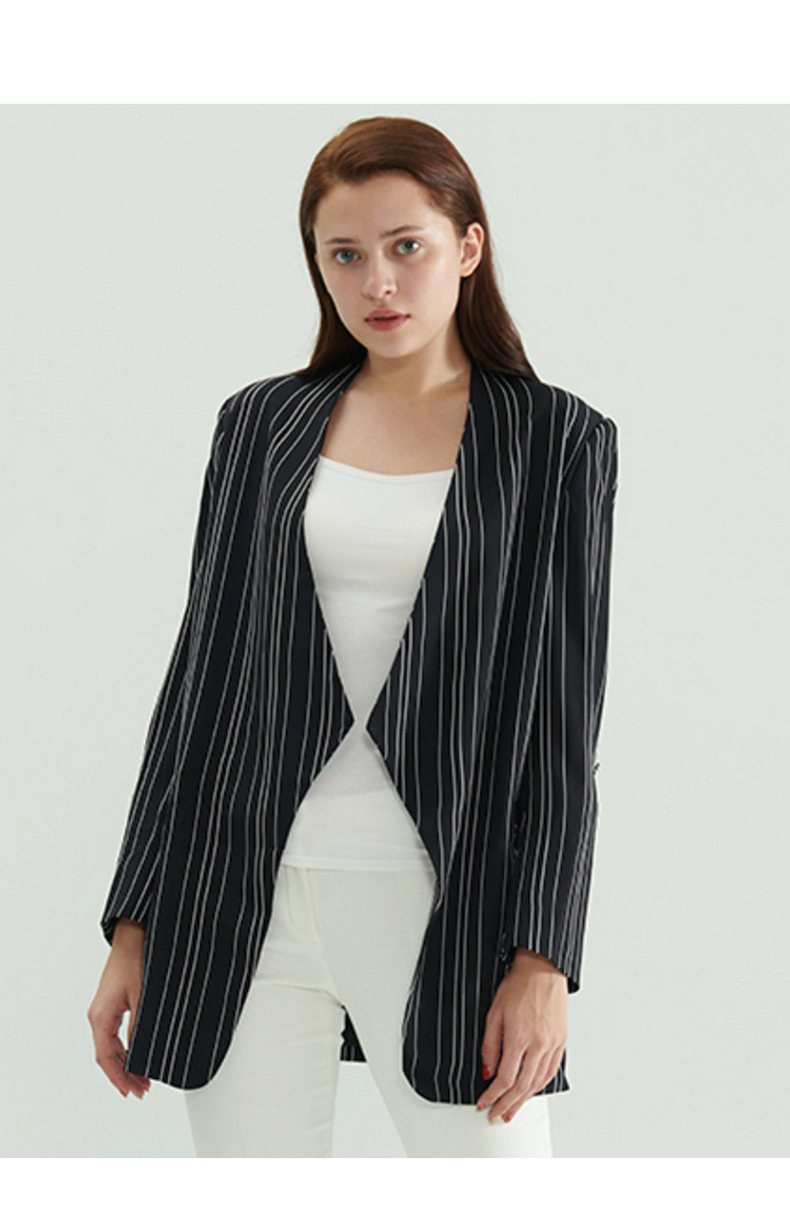 dkny/唐娜 凯伦19年秋冬新款竖条纹仿日式休闲宽松百搭改良女士西服w