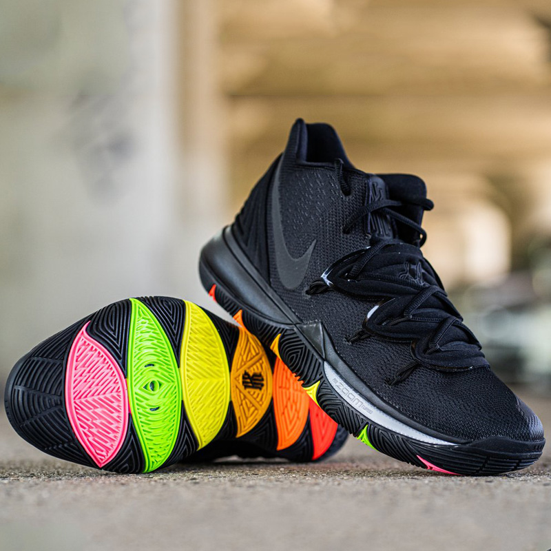 耐克Nike Kyrie 5 欧文5黑彩虹代男子运动实战
