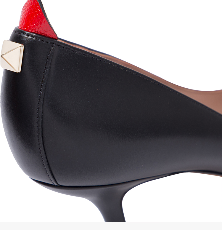 华伦天奴 blackpump heel系列 女士黑色皮革时尚高跟鞋细跟鞋尖头鞋