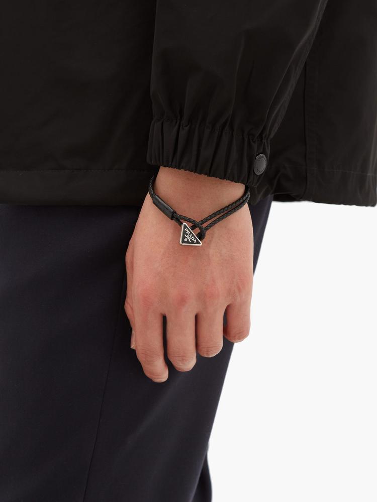 普拉达/prada 三角形标志编织皮革手镯 woven-leather bracelet
