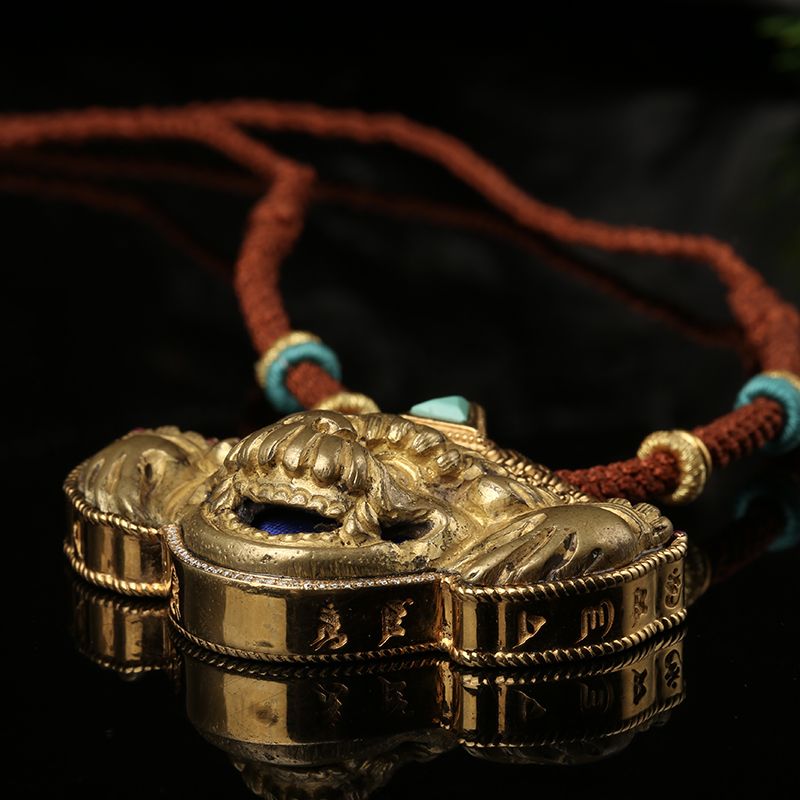 zhangs textiles/绣花张 清支巴扎瑞兽满鎏金瑞兽挂坠吊坠