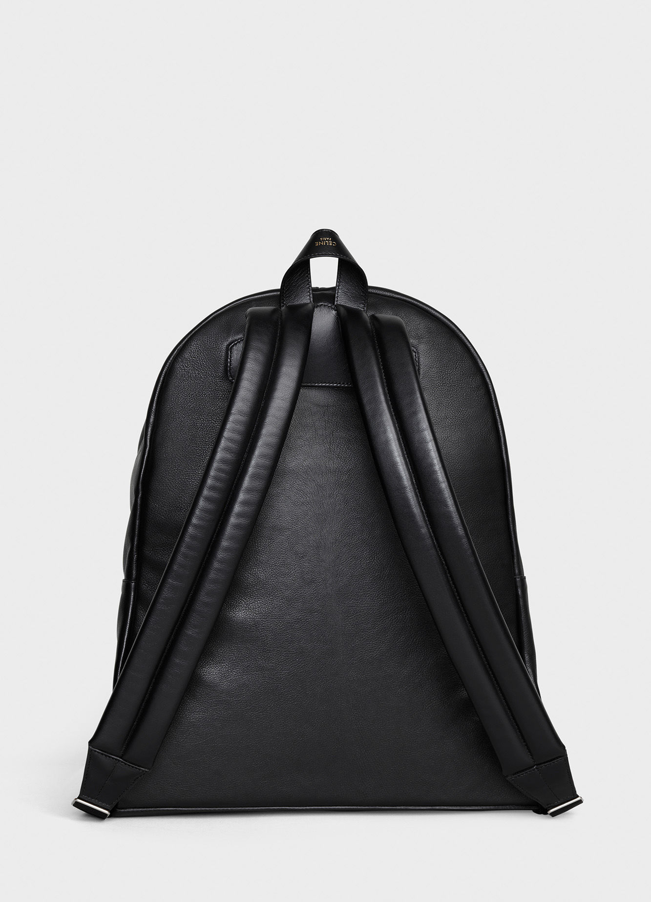 celine 19秋冬男士中号光滑小牛皮双肩包 188383bhy.38si 1周左右发货