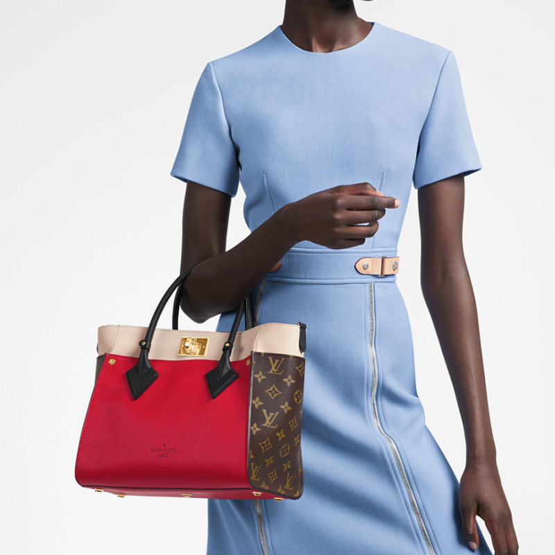 louis vuitton/路易威登 on my side 手袋 lv女包 lv包 lv手包 单肩包