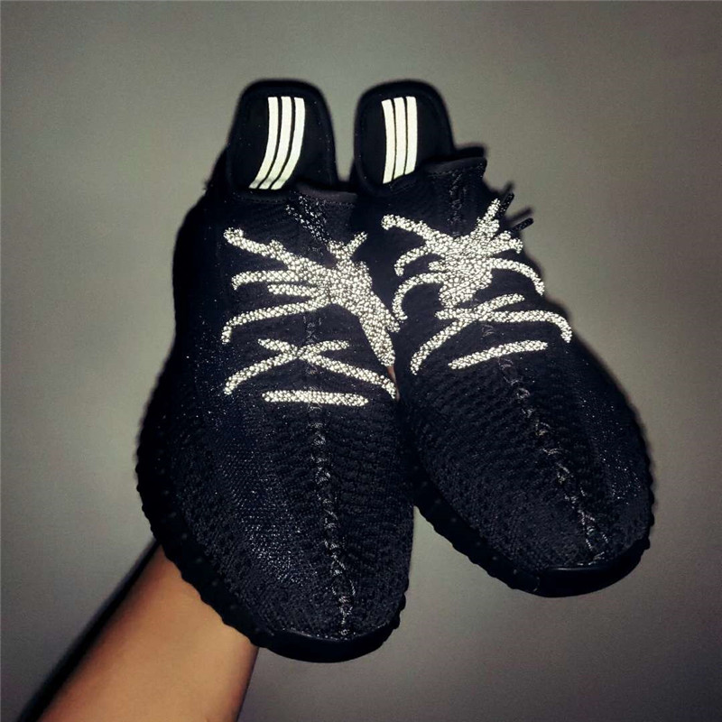 adidas/阿迪达斯 yeezy boost 350 v2 black 男女同款 黑天使 鞋带