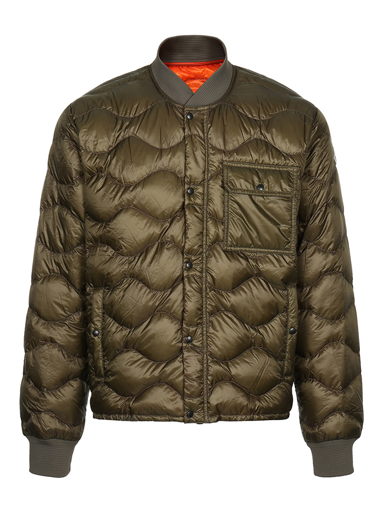 moncler/蒙克莱 军绿色立领拉链男士羽绒服 外套 经典款羽绒服