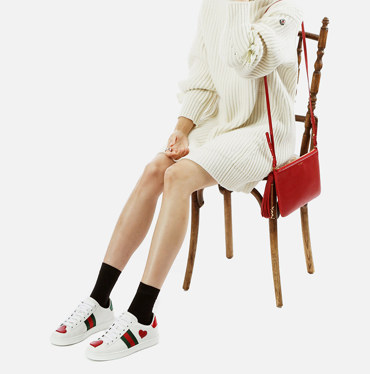 gucci/古驰 女士白色ace系列 gucci织带 爱心装饰休闲运动鞋经典小白