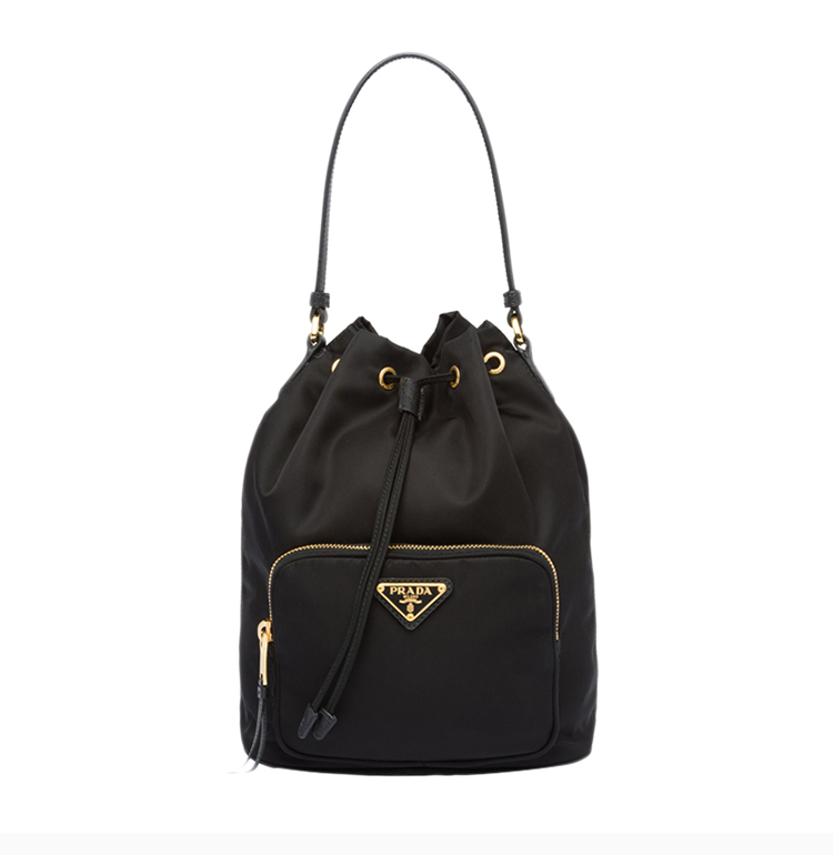 prada/普拉达 女士黑色皮革涂珐琅徽标装饰时尚单肩包水桶包手提包斜