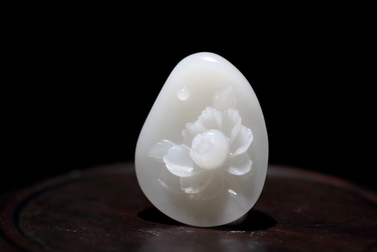 shizai/石哉 牡丹花挂坠 新疆和田玉籽料 天娇