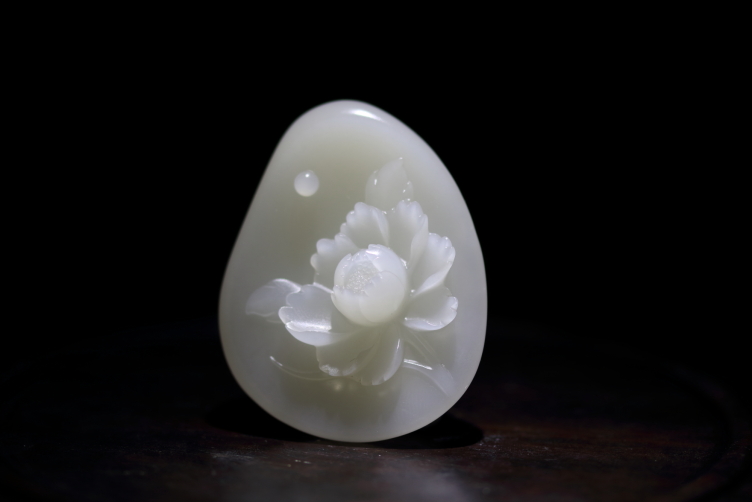 shizai/石哉 牡丹花挂坠 新疆和田玉籽料 天娇