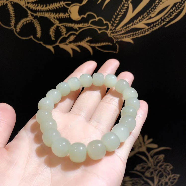 老人适合戴什么玉手串,老太太适合戴什么手串,老人一般戴什么手串(第7页)_大山谷图库
