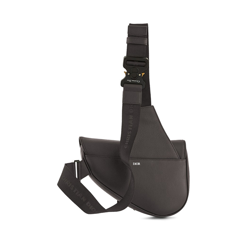 19秋冬新款saddle 男士灰色粒面小牛皮斜挎马鞍包 1adpo093ymj_h07e