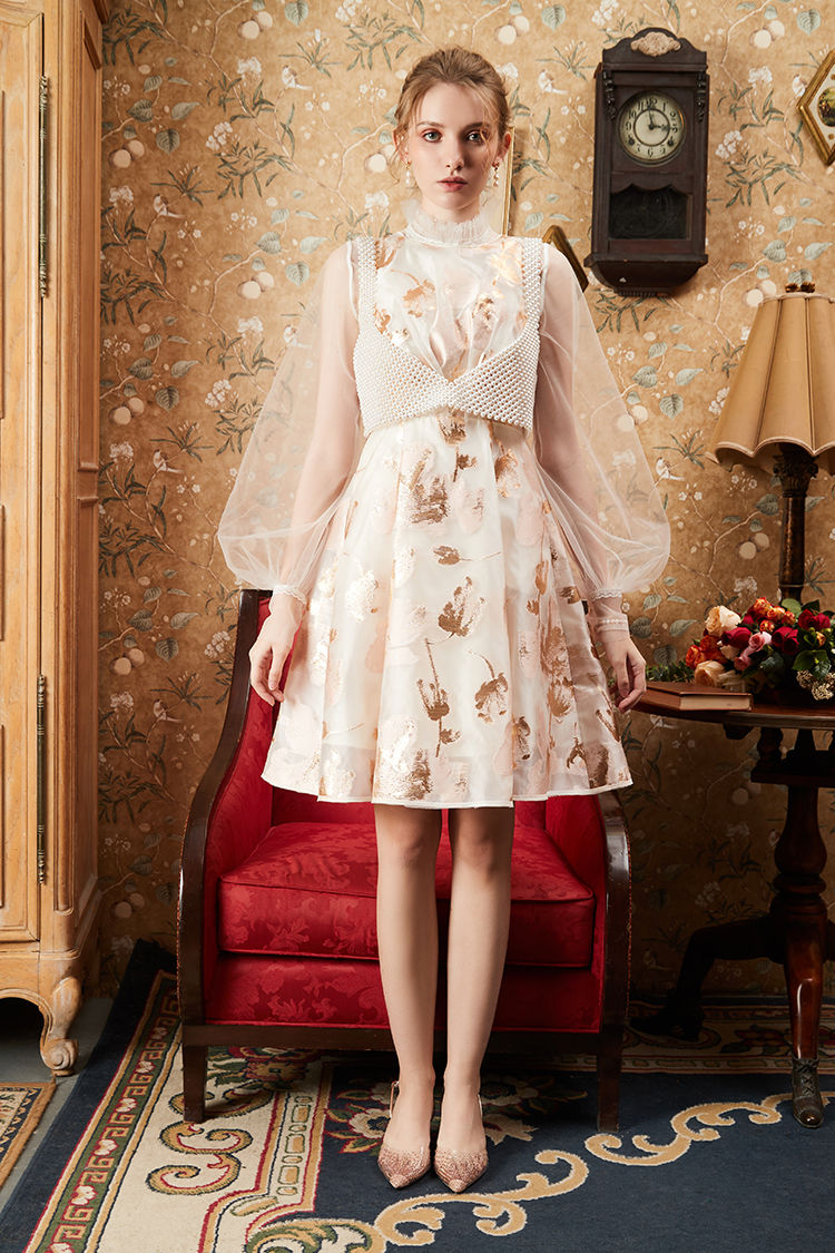 女士连衣裙】adoritz/阿朵丽兹 香槟色轻质提花圆领无袖连衣裙伞裙 纯