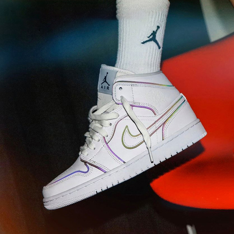 air jordan 1 mid aj1 黑白反光 二次元手稿篮球鞋 ck6587-100