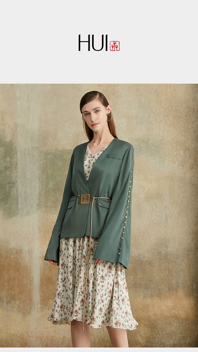 hui/卉 女士连衣裙20春夏新款v领复古真丝碎花连衣裙