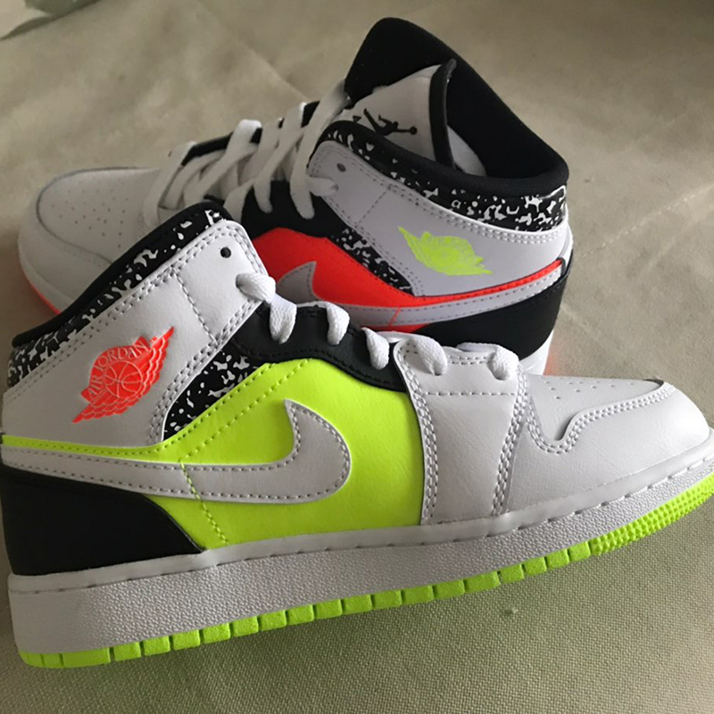 nike耐克 篮球鞋 女士 20春夏 air jordan 1 aj1黄橙鸳鸯中帮篮球鞋