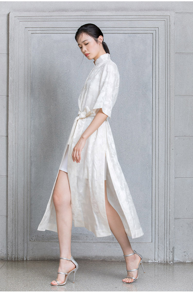 【春节不打烊】[品牌:leaves fashion/金枝玉叶] 华枝春满 花罗纱衣