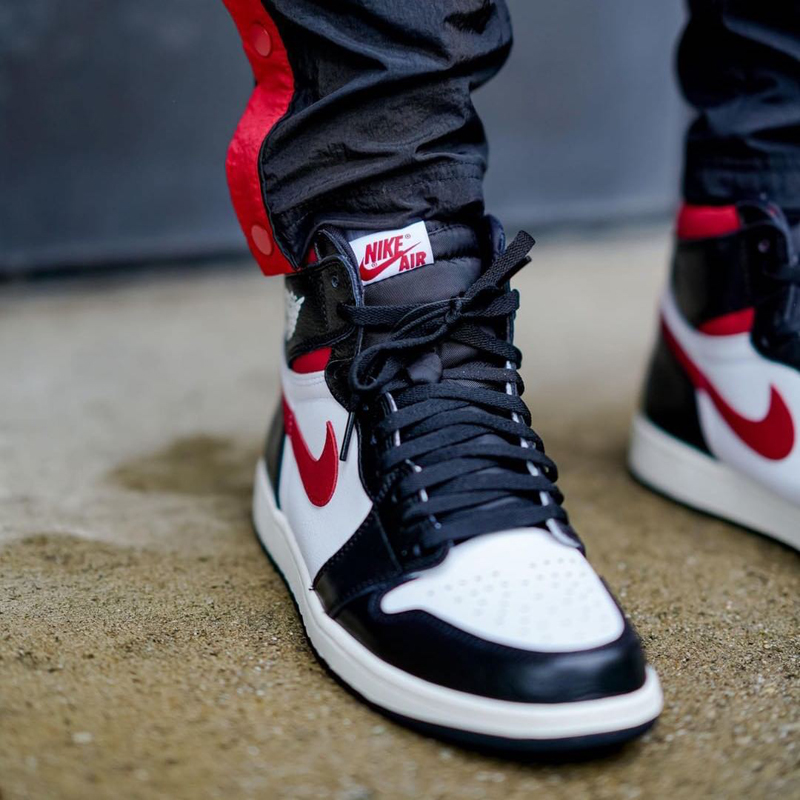 nike air jordan 1 aj1 红勾黑脚趾 禁止转卖 情侣 篮球鞋 555088-061