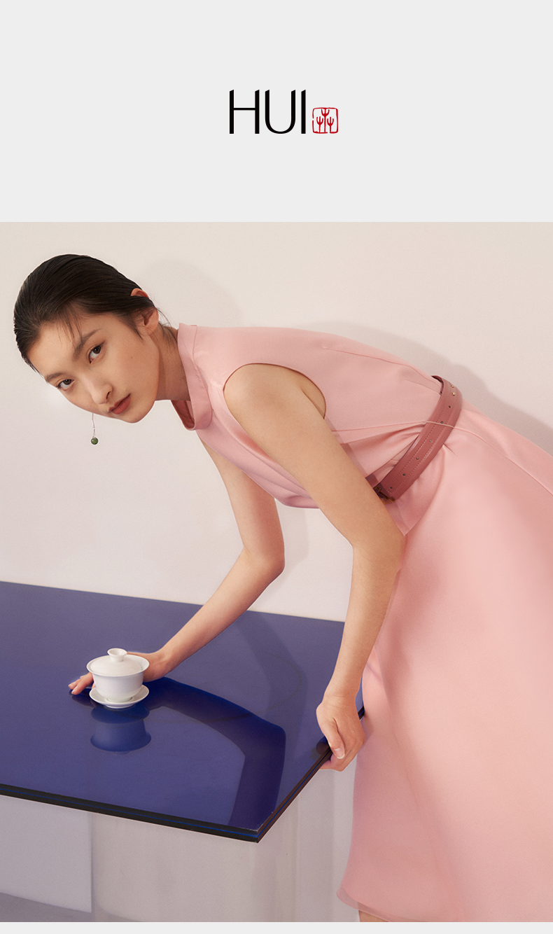 hui/卉 女士连衣裙20秋季新品樱雾粉色无袖连衣裙斜纹丝毛面料设计