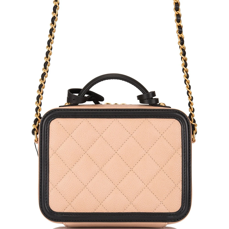【包邮包税】CHANEL/香&奈儿 经典 Filigree Vanity Case浅米色和黑色鱼子酱皮 金色五金链条化妆箱包单肩包