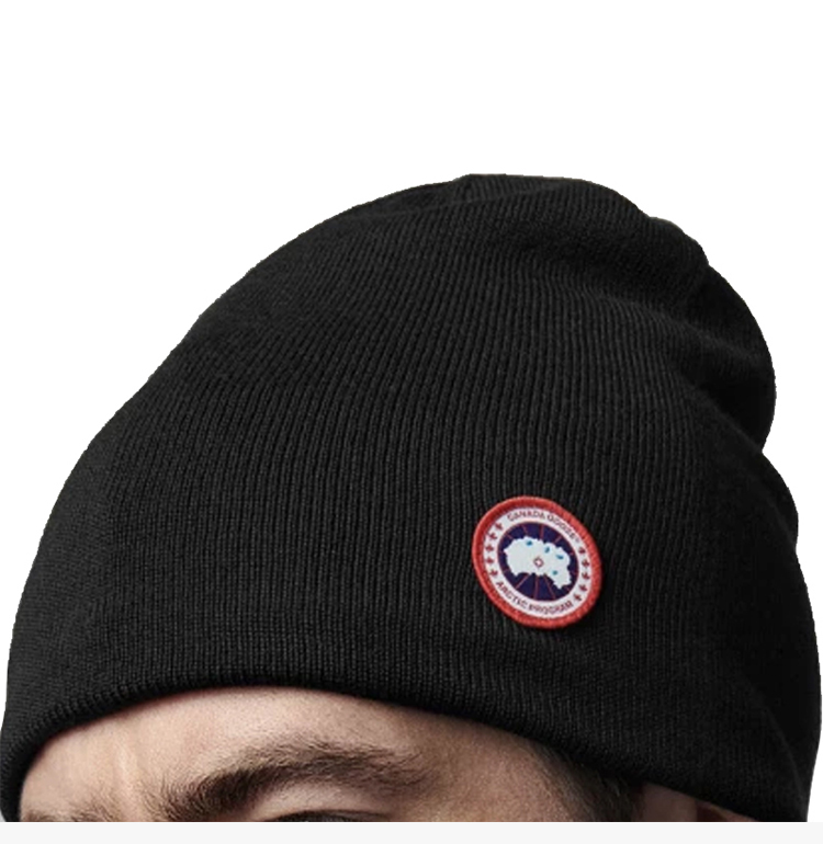goose/加拿大鹅 男士黑色经典柔软平针织徽标针织帽套头帽帽子 5116m