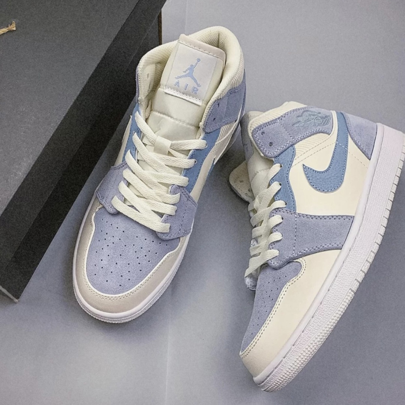 nike/耐克 air jordan 1 mid 男女同款 aj1 灰蓝 小巴黎 灯芯 限定