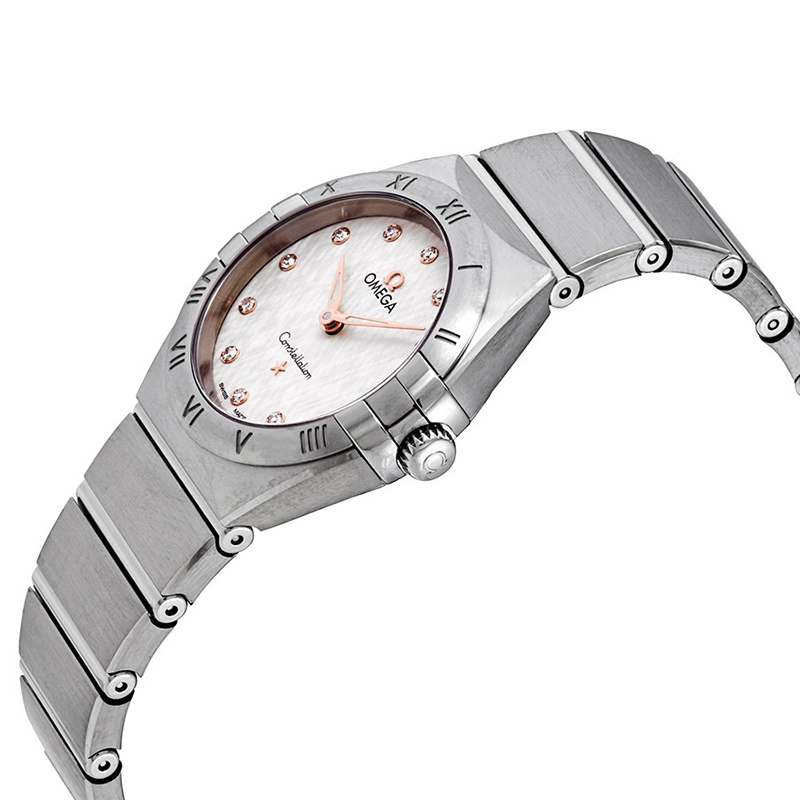 OMEGA/欧米茄瑞士手表 星座系列曼哈顿镶钻石英女士腕表 钢带银盘131.10.28.60.52.001