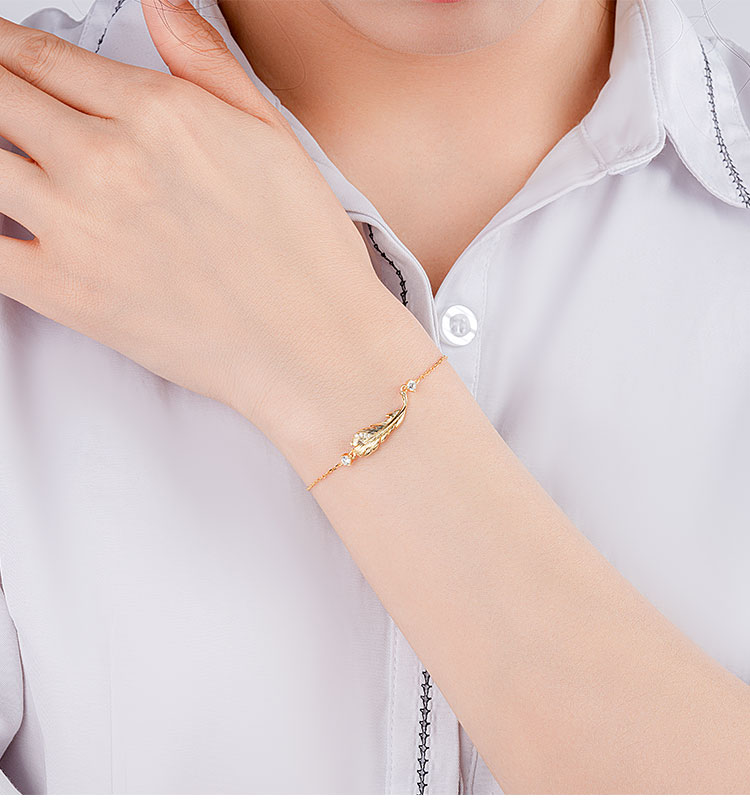 daisy fellowes/黛西法罗 轻奢系列腕饰 女士百搭羽毛时尚手链