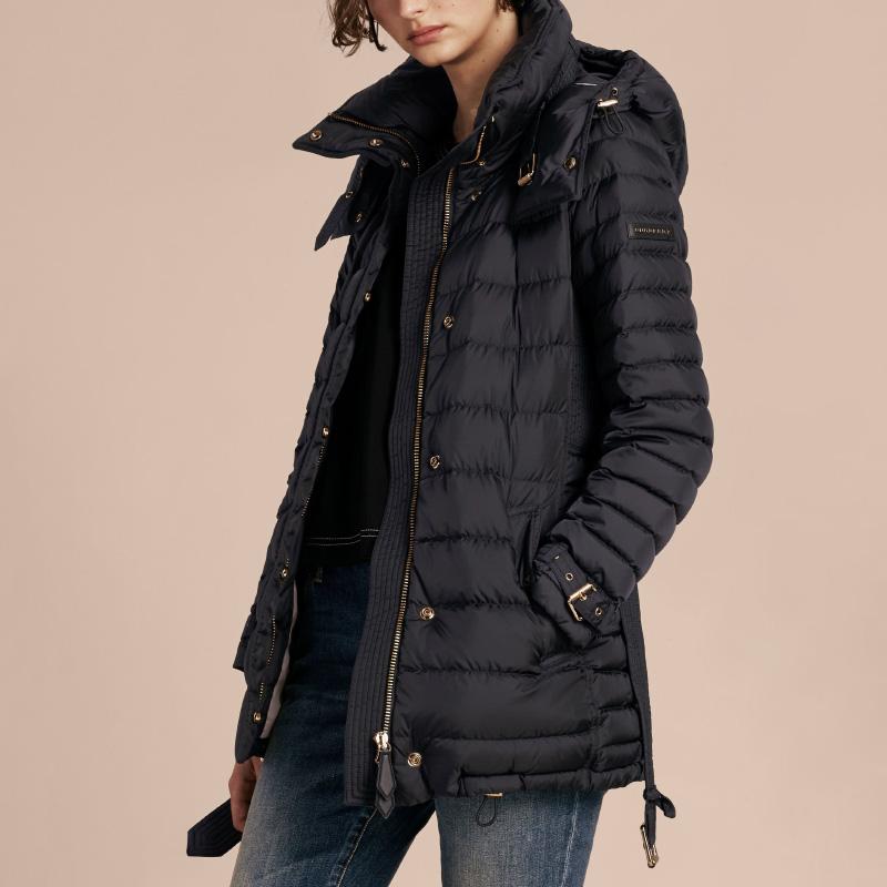 burberry/博柏利 女士海军蓝连帽羽绒服 带腰带 40172731【预售】