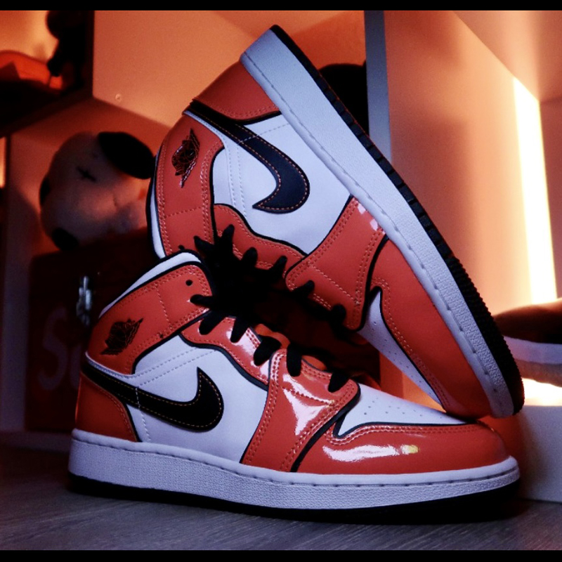 nike/耐克 air jordan mid 男女同款 aj1 2021 二次元 小扣碎 gs情侣