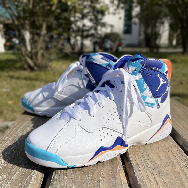 nike/耐克 air jordan 7 gs chlorine blue 女款 aj7 白蓝 几何 休闲