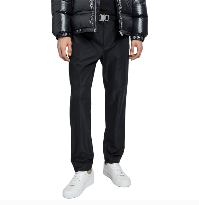 moncler 蒙口 男士服装 21春夏 黑色棉质直筒裤休闲裤 男士休闲裤