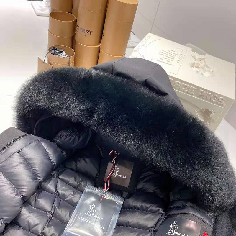 【预计3周发货】moncler/蒙克莱 蒙口 laplance 新款黑色腰带滑雪夹克