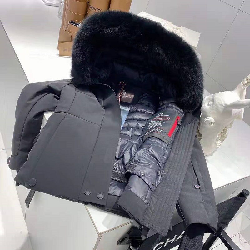 【预计3周发货】moncler/蒙克莱 蒙口 laplance 新款黑色腰带滑雪夹克