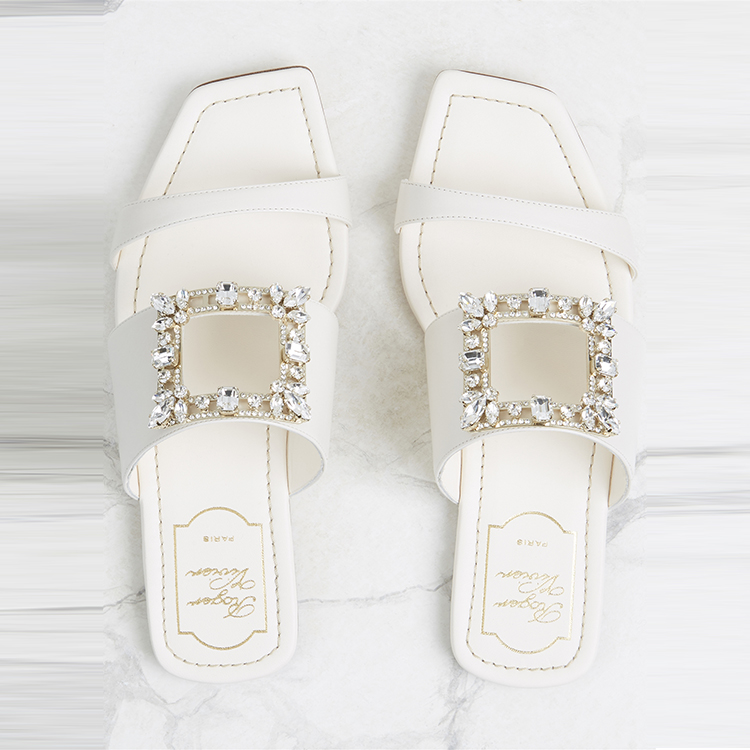 rogervivier/罗杰·维维亚2021春夏新品女鞋女士拖鞋brochevivier钻扣