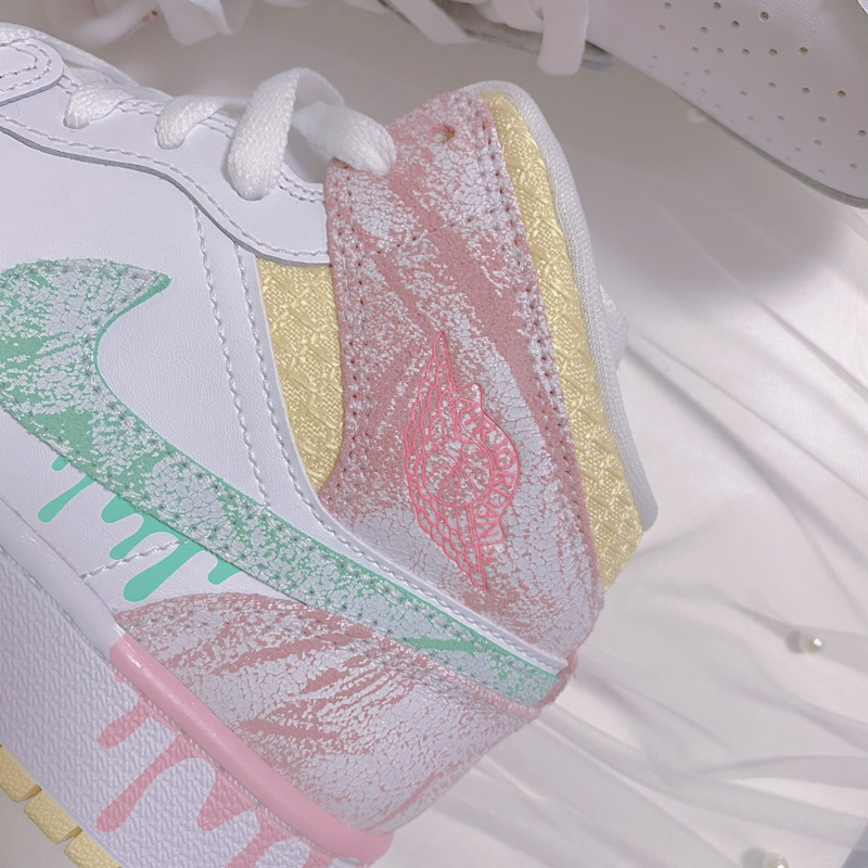 nike/耐克 air jordan 1 mid 女款 aj1 冰淇淋粉 油漆 白粉 马卡龙 中