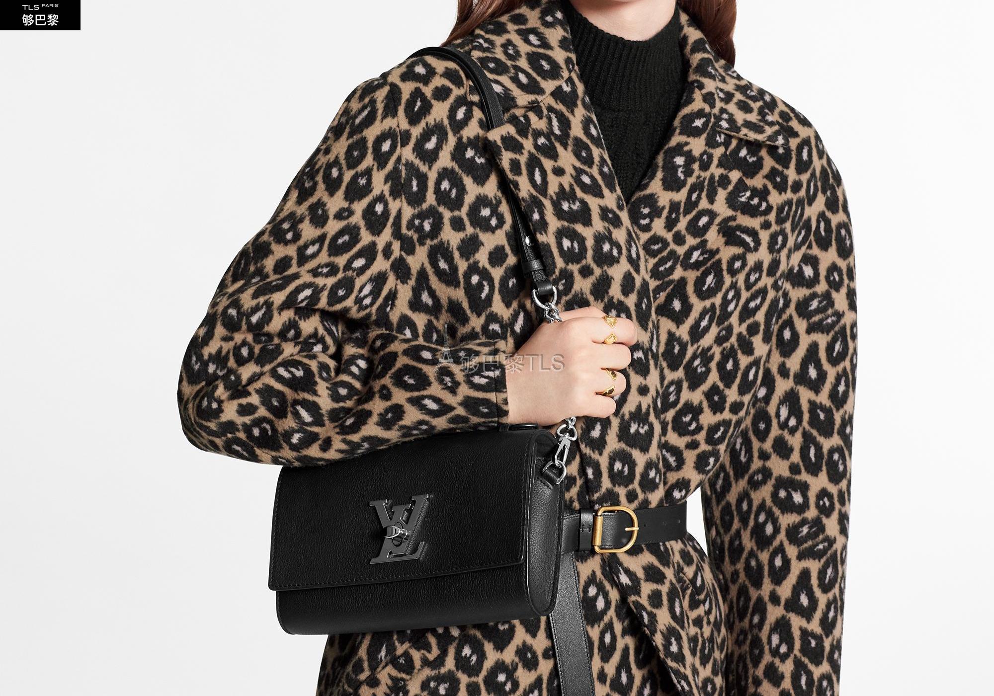 【包邮包税】 lv路易威登 21年春夏 女士 大衣 茧型围裹式大衣 1a8404