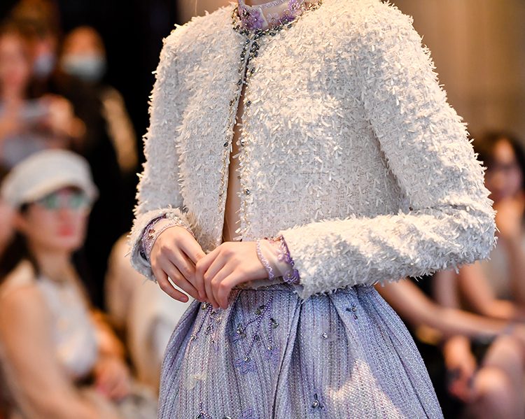 adoritz/阿朵丽兹 秀款重工半高定仙气网纱刺绣钉珠外