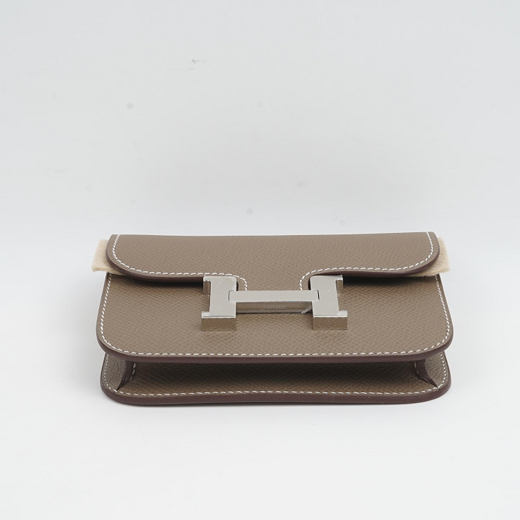 hermes/爱马仕 constance slim钱包 大象灰银扣 epsom牛皮