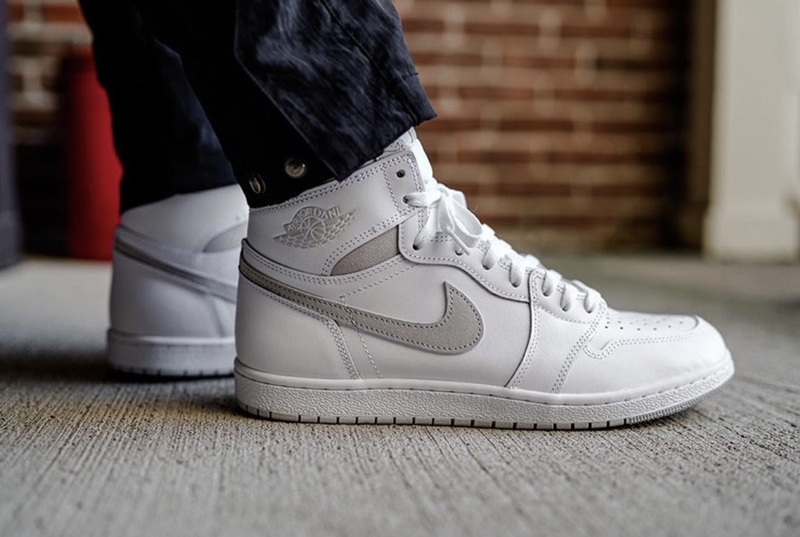 nike/耐克 air jordan 1 high 85 男女同款 aj1 灰白 高帮 情侣板鞋