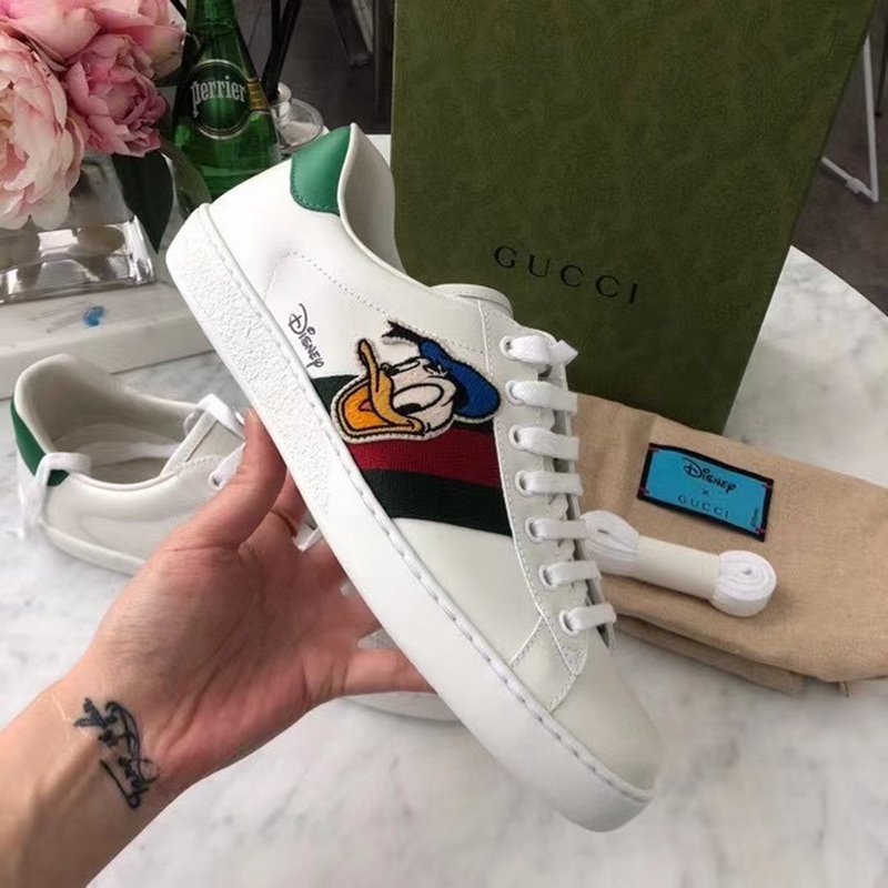 【国内现货】 gucci/古驰 21春夏 disney系列 唐老鸭小白鞋 男士运动