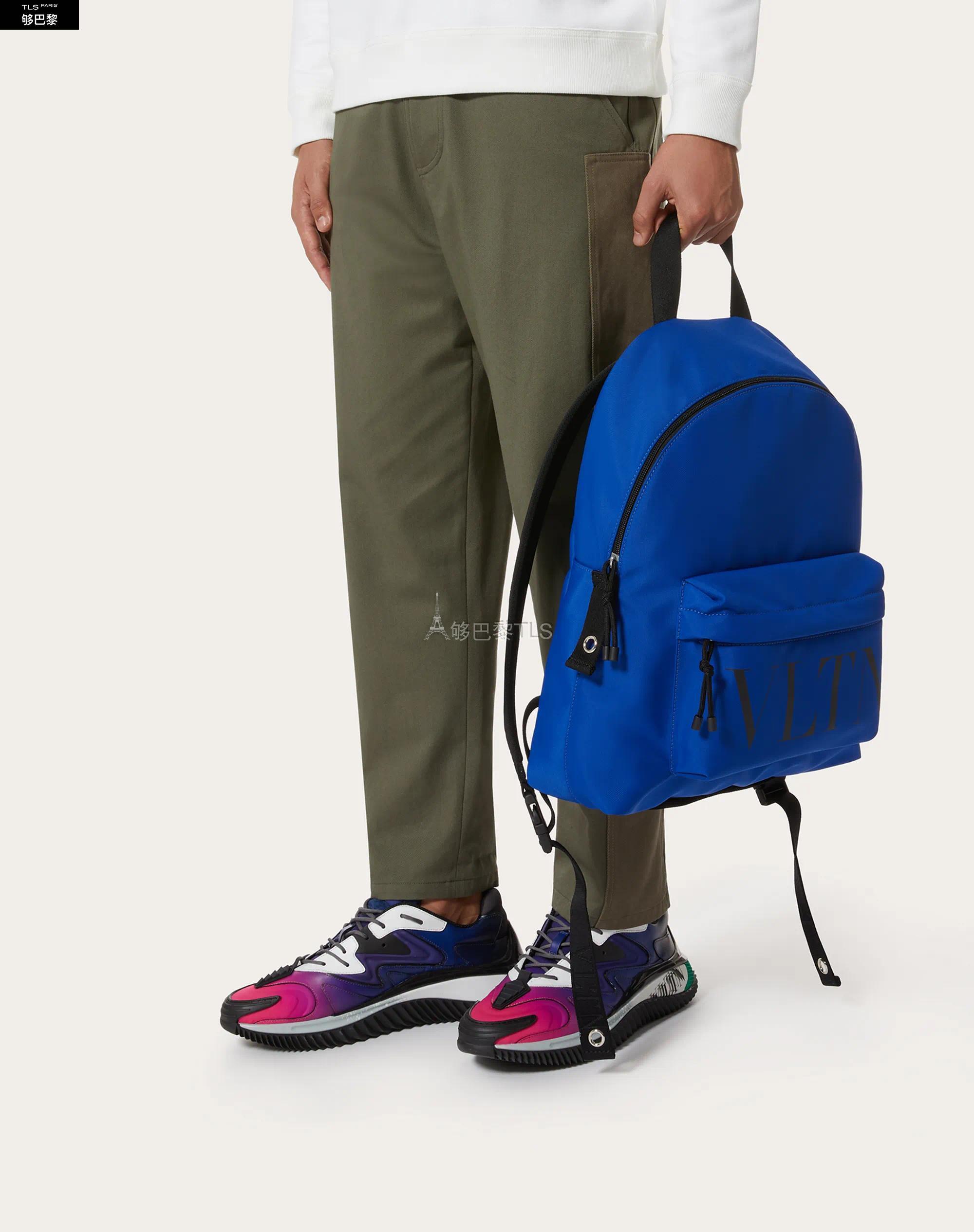 imprime vltn - élements en metal finition palladium - ferme