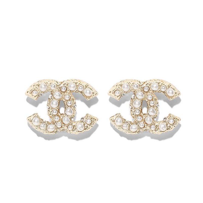 【包税】chanel/香奈儿 经典logo镶钻耳钉 女款 金色