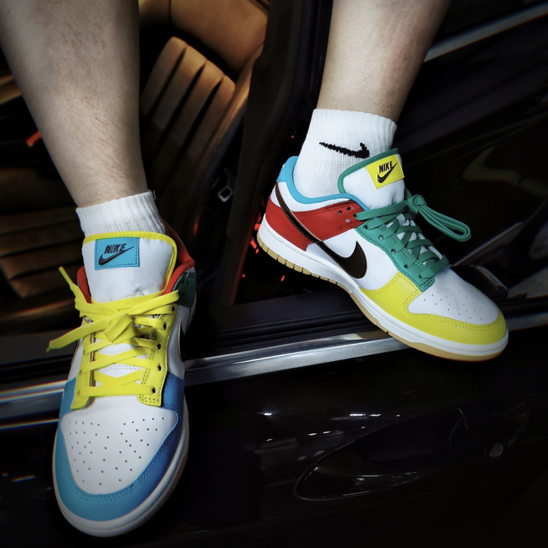 nike/耐克 what the dunk low 男女同款 多彩拼接 白红蓝 鸳鸯低帮
