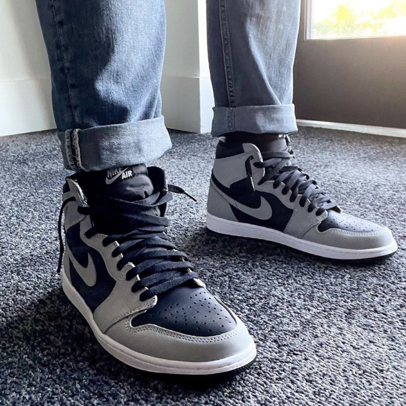 0 灰麂皮 高帮 情侣篮球鞋 555088-035