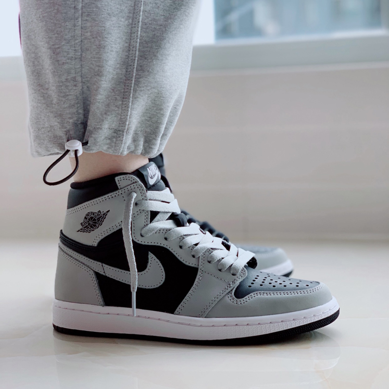 0 灰麂皮 高帮 情侣篮球鞋 555088-035