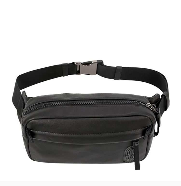 【一周左右发货】coach/蔻驰 男士黑色牛皮经典logo款休闲腰包胸包