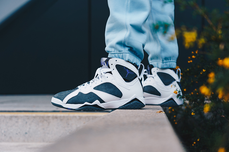 nike/耐克 air jordan 7 男女同款 2021新品 aj7 灰白 燧石 高帮篮球